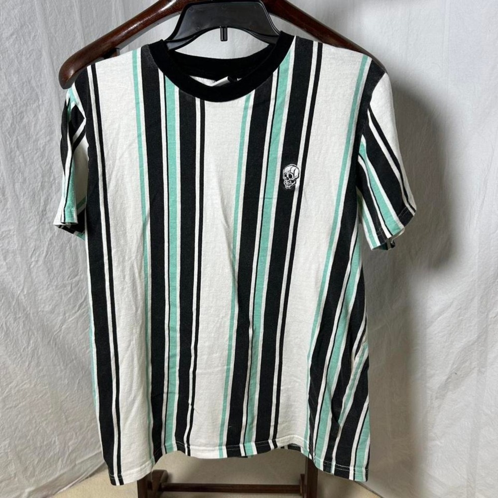 WXYZ Shirt Mens Medium Skull Black White‎ Green Striped Short Sleeve